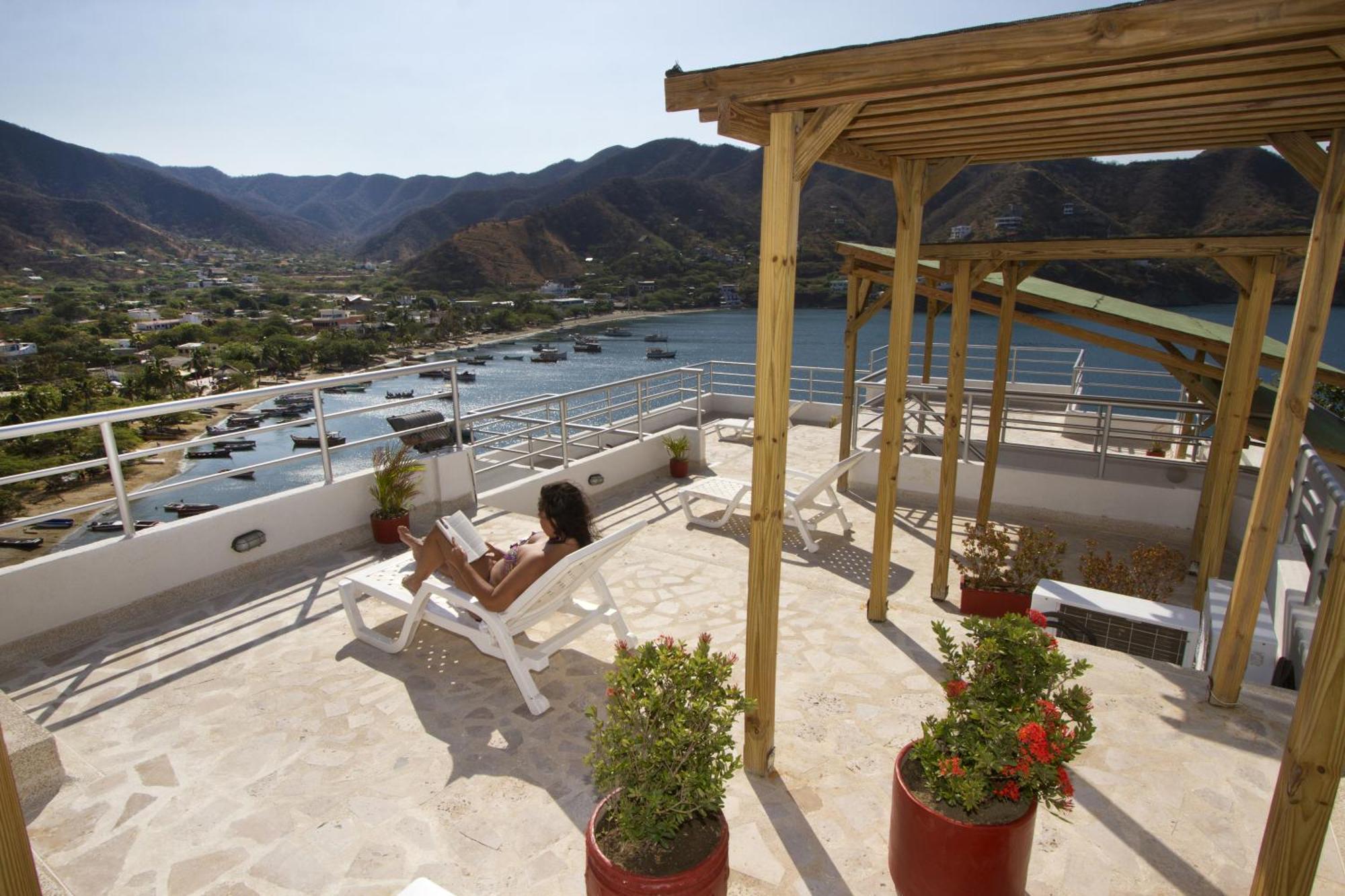 Hotel Bahia Taganga Buitenkant foto